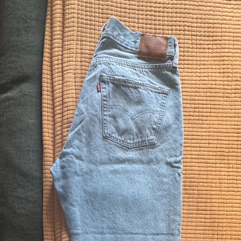 Levi's 501 '90s Ankle Women's Jeans - By Your Side - Light Wash - 30w x 27l - Picture 7 of 7